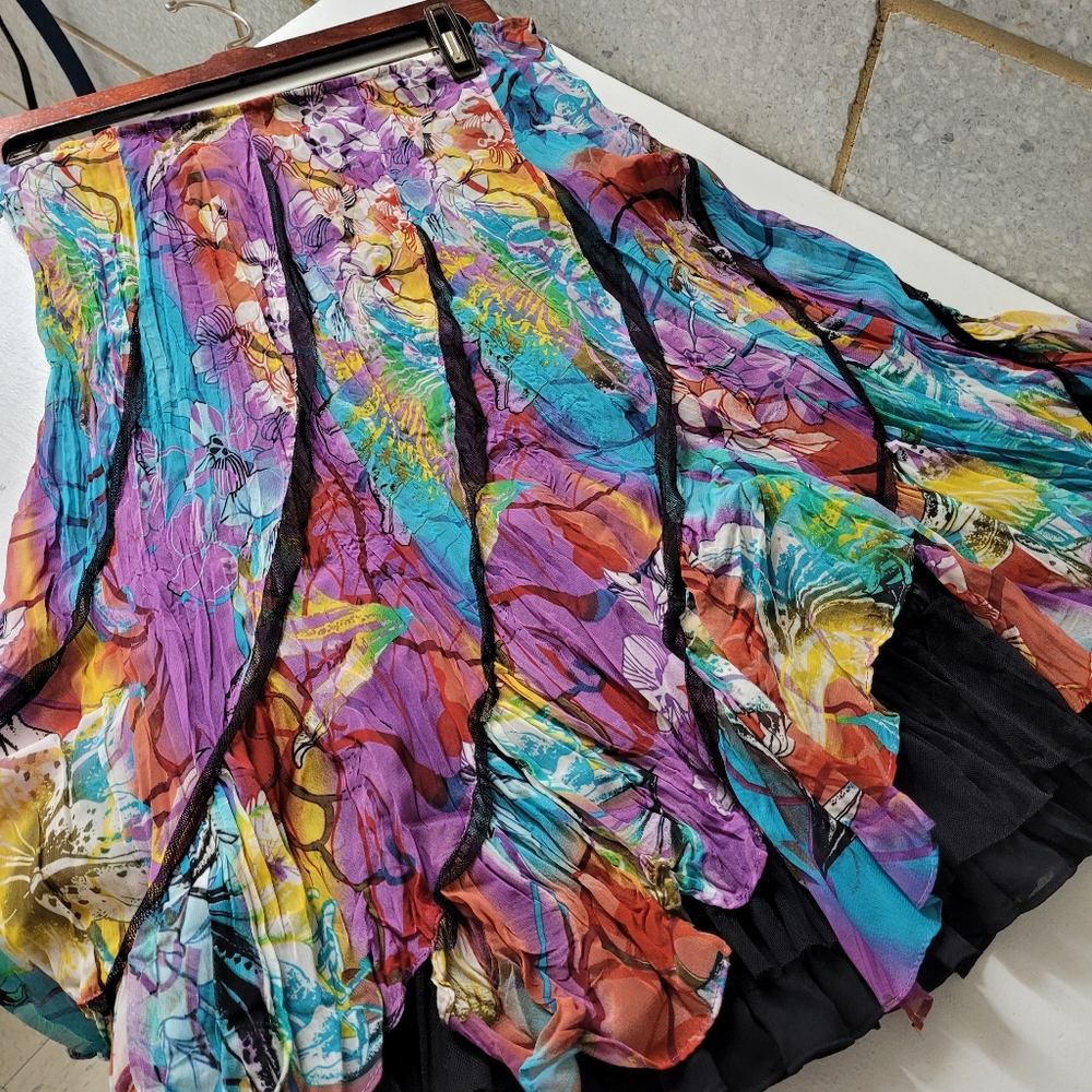 Alberto Makali designer flared crinkle poly skirt, 12.